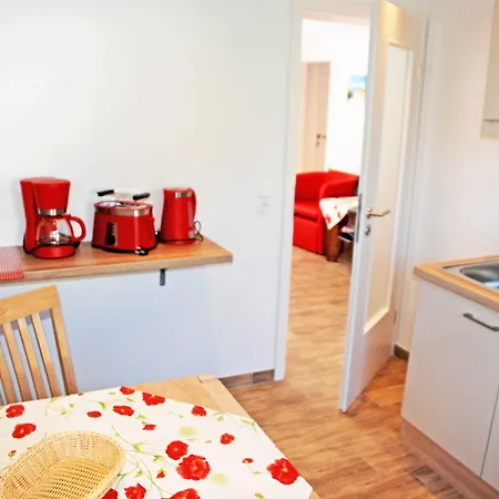 Im Haus Am Deich Rum i privatbostad Middelhagen